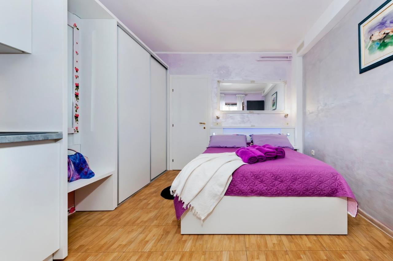 Apartments And Rooms Villa Dea Adults Only Ρόβινι Εξωτερικό φωτογραφία